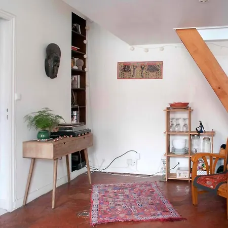 Charming Apt Near Bastille Apartment
