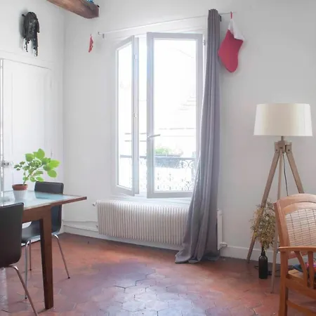 Charming Apt Near Bastille Paris